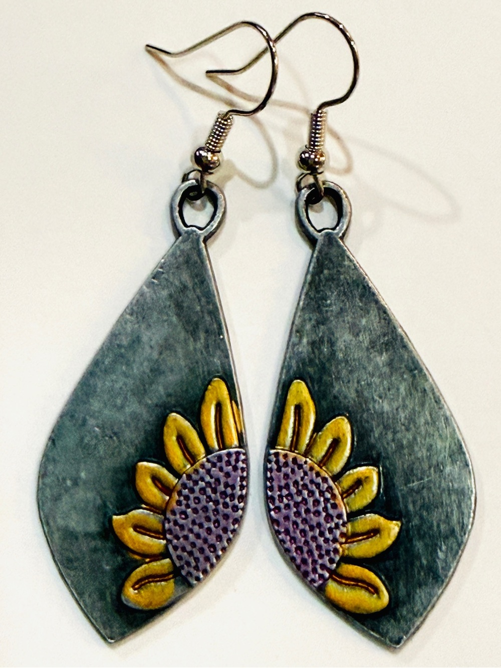 🌻Boho Sunflower Drop Earrings 🌻 Antiqued Pewter Tone | Rustic Dangle Jewelry